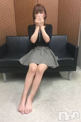 なみ奥様(26) 身長161cm、スリーサイズB84(D).W57.H85。新潟人妻デリヘル 新潟人妻　2nd Wife在籍。