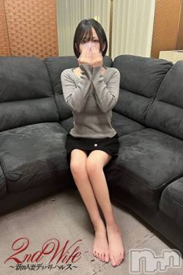 なみ奥様(26) 身長161cm、スリーサイズB84(D).W57.H85。新潟デリヘル 新潟人妻　2nd Wife在籍。