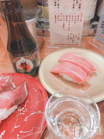 新潟人妻デリヘル人妻不倫処　桃屋　新潟店(ヒトヅマフリンドコロモモヤ)れんか清楚系エロ(38)の2020年1月17日写メブログ「ひとり回転寿司.｡ﾟ+.(･∀･)ﾟ+.ﾟ」
