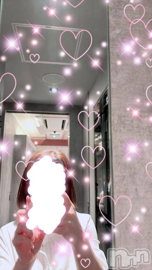 新潟人妻デリヘル人妻不倫処　桃屋　新潟店(ヒトヅマフリンドコロモモヤ)れんか清楚系エロ(38)の2025年2月16日写メブログ「15日のお礼日記」