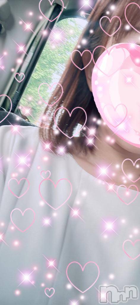 新潟デリヘル人妻不倫処　桃屋　新潟店(ヒトヅマフリンドコロモモヤ)れんか清楚系エロ(38)の2025年10月12日写メブログ「出勤しました♡」