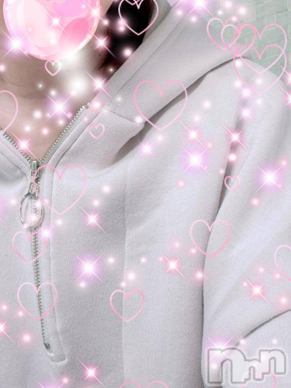 新潟デリヘル人妻不倫処　桃屋　新潟店(ヒトヅマフリンドコロモモヤ)れんか清楚系エロ(38)の2025年11月13日写メブログ「これから出勤！明日もです！」