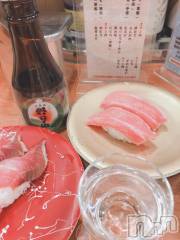 新潟デリヘル人妻不倫処　桃屋　新潟店(ヒトヅマフリンドコロモモヤ) れんか清楚系エロ(38)の1月17日写メブログ「ひとり回転寿司.｡ﾟ+.(･∀･)ﾟ+.ﾟ」