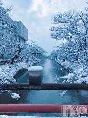 新潟デリヘル人妻不倫処　桃屋　新潟店(ヒトヅマフリンドコロモモヤ) れんか清楚系エロ(38)の3月4日写メブログ「雪降ったっけ？」