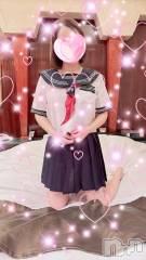 新潟人妻デリヘル人妻不倫処　桃屋　新潟店(ヒトヅマフリンドコロモモヤ) れんか清楚系エロ(38)の3月16日写メブログ「制服コスがまだあった(/// ^///)」