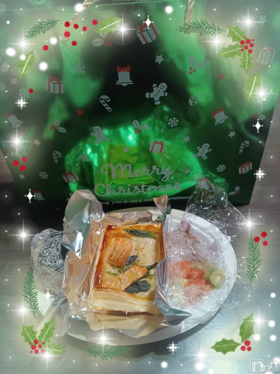 上越デリヘル上越最安値！奥様Deli急便(ジョウエツサイヤスネ！オクサマデリキュウビン)限定レア出勤 みやび(49)の2025年12月24日写メブログ「メリクリ～♪そして退勤でーす！」