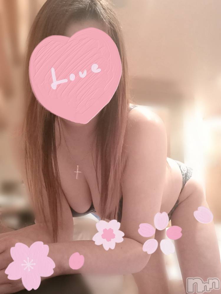 上越人妻デリヘルらぶ妻　～新潟の人妻が集う店～(ラブツマ) 葉月さら★色気MAX(40)の3月31日写メブログ「エロ時間」