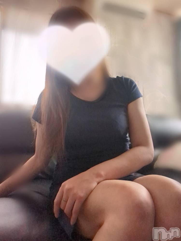 上越人妻デリヘルらぶ妻　～新潟の人妻が集う店～(ラブツマ) 葉月さら★色気MAX(40)の8月22日写メブログ「楽しいひと時になりますように」