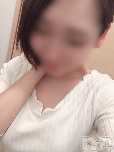 新潟人妻デリヘル(ヒトヅマロウ　ニイガタテン)の2024年3月15日お店速報「人気の奥様♥空き枠ございます！！」