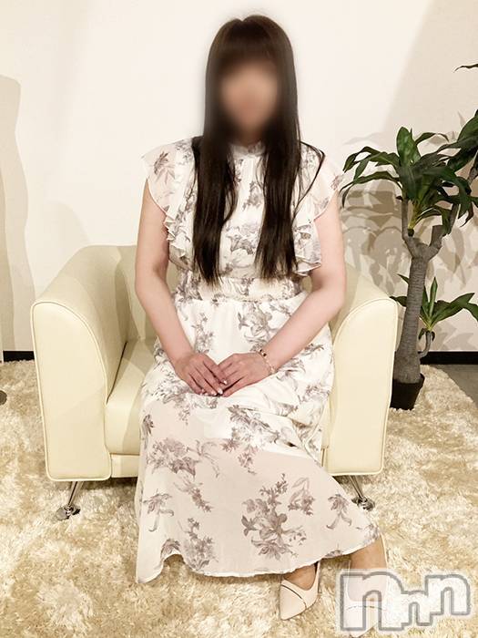 新潟人妻デリヘル(ヒトヅマロウ　ニイガタテン)の2025年6月30日お店速報「身体と心が温まるような素敵な出会いをお届けします！！」