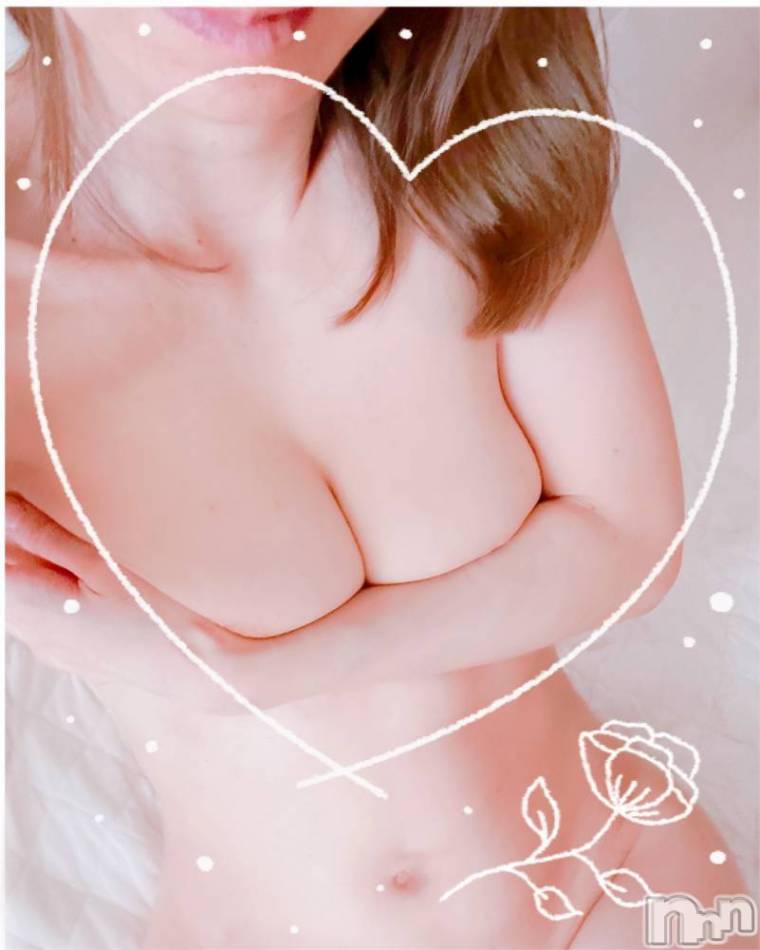 新潟人妻デリヘル(ヒトヅマロウ　ニイガタテン)の2025年8月12日お店速報「優しく柔らかな笑顔に 身も心も癒されてしまう事間違いなしです！」