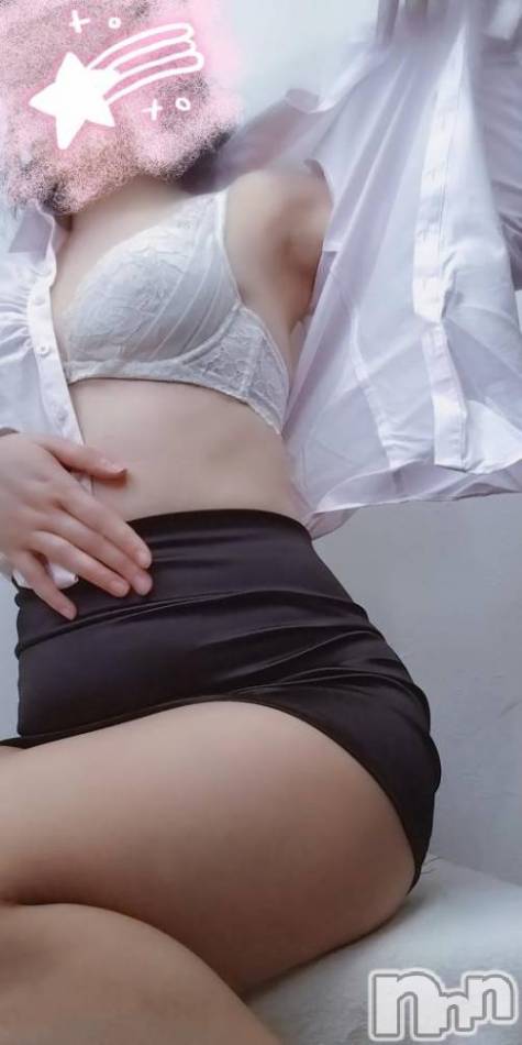 長岡デリヘル(ヒトヅマロウ　ナガオカテン)の2026年2月19日お店速報「お色気全快の美人奥様の登場に店長も大興奮♪」