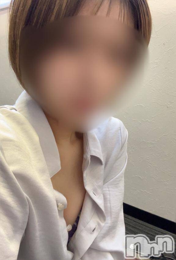 長岡デリヘル(ヒトヅマロウ　ナガオカテン)の2026年8月14日お店速報「欲求不満のスケベな人妻はテクニックも豊富♪」