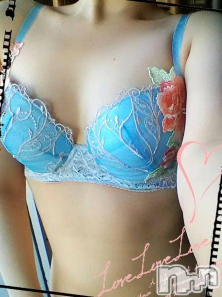 長岡デリヘル(ヒトヅマロウ　ナガオカテン)の2017年5月5日お店速報「エッチな事には積極的で超ご奉仕大好き☆」