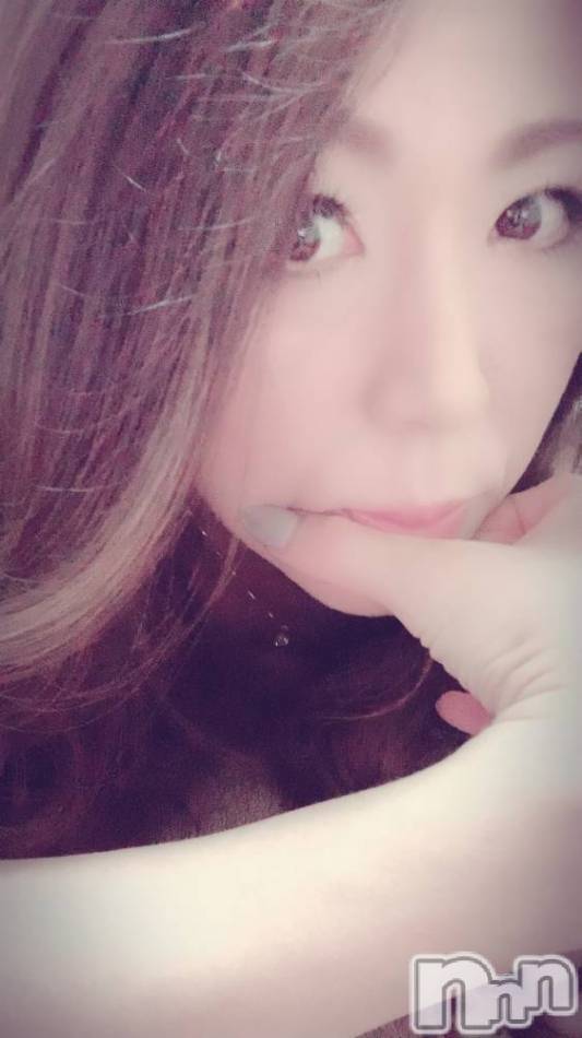 長岡デリヘル(ヒトヅマロウ　ナガオカテン)の2019年10月3日お店速報「甘美なとろけるような 魅惑的ひと時をお楽しみ下さい♪」