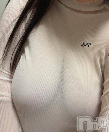 長岡デリヘル(ヒトヅマロウ　ナガオカテン)の2020年10月30日お店速報「10月生まれの御方は1000円OFF☆まもなく終了です♪」