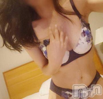 長岡デリヘル(ヒトヅマロウ　ナガオカテン)の2020年11月12日お店速報「艶っぽい大人の魅力とナチュラルな色気♪」