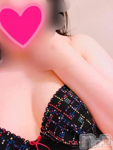 長岡デリヘル(ヒトヅマロウ　ナガオカテン)の2021年4月9日お店速報「スケベ妻の表情に興奮すること間違いなし♪」