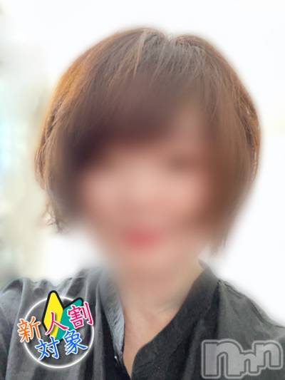 長岡デリヘル(ヒトヅマロウ　ナガオカテン)の2023年8月31日お店速報「新人割り対象【あつき奥様】出勤中！」