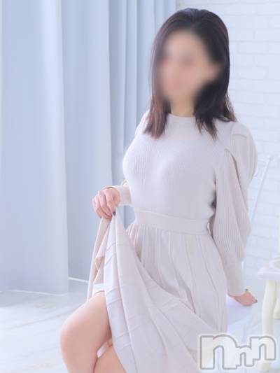 長岡デリヘル(ヒトヅマロウ　ナガオカテン)の2024年4月4日お店速報「美麗な人妻と禁断のお時間♪」