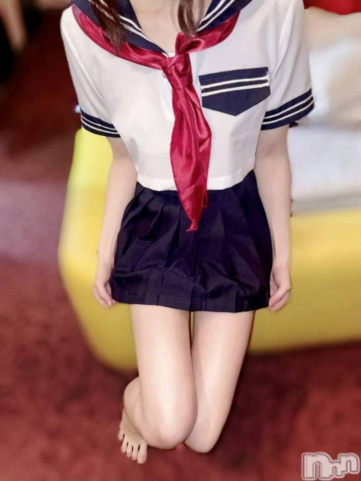 長岡デリヘル(ヒトヅマロウ　ナガオカテン)の2024年8月28日お店速報「エッチな人妻が大胆にご奉仕しちゃいます♪」