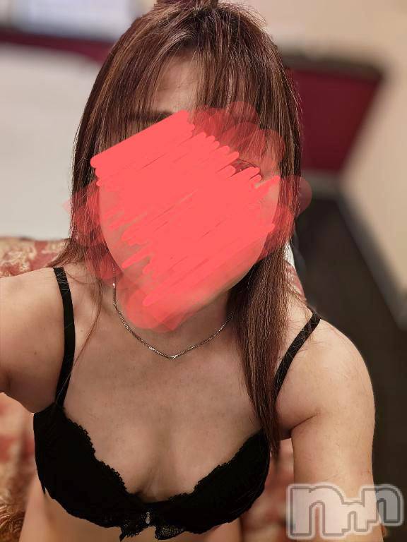 長岡デリヘル(ヒトヅマロウ　ナガオカテン)の2025年3月1日お店速報「本日より3月生まれは1000円OFF！何度でも割引できます」