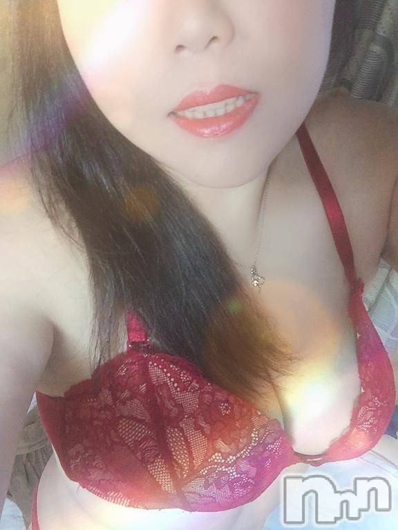 長岡デリヘル(ヒトヅマロウ　ナガオカテン)の2025年11月9日お店速報「濃厚プレイに悶絶必至になっちゃいます♪」