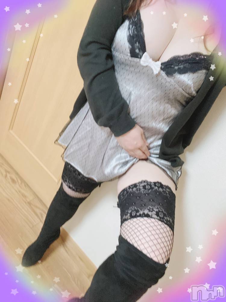 上田発デリヘルMACHERIE-マシェリ-(マシェリ) りん(29)の11月2日写メブログ「♡♡ムラムラ♡♡」