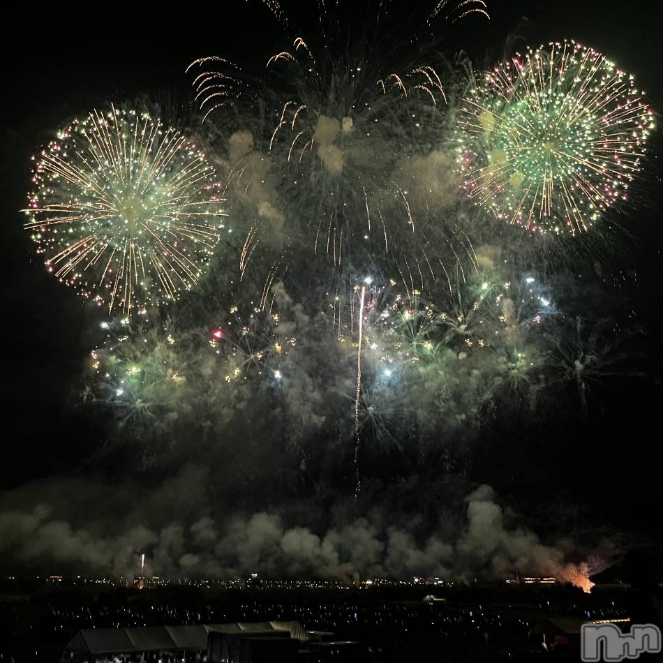 長岡デリヘル(ナガオカフウゾクシュッチョウアロママッサージ)の2023年8月3日お店速報「8/2.3は長岡花火のためお休みとなります(^^)」