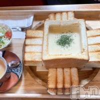 長岡デリヘル 長岡風俗出張アロママッサージ(ナガオカフウゾクシュッチョウアロママッサージ)の11月8日お店速報「長岡麒麟館のチーズフォンデュとゆるいオーナー☆」