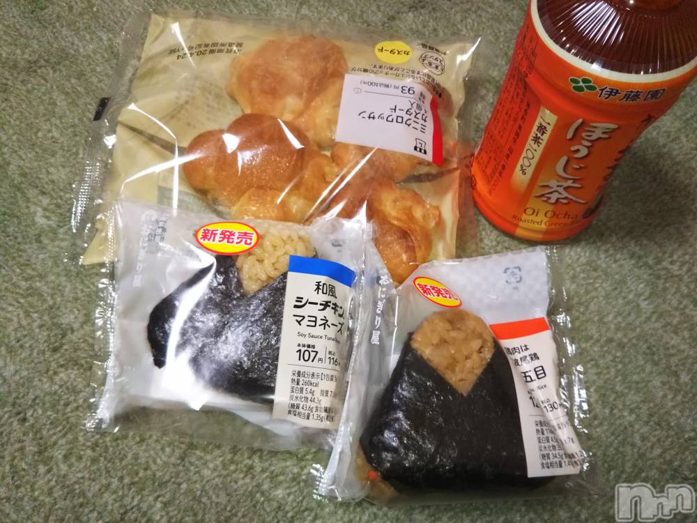 長岡デリヘル長岡市総合デリヘル COLOR～デリヘル・手コキ・密着エステ～(ナガオカシソウゴウデリヘルカラー) ちひろ☆☆(38)の4月21日写メブログ「晩ごはん旨し！笑」