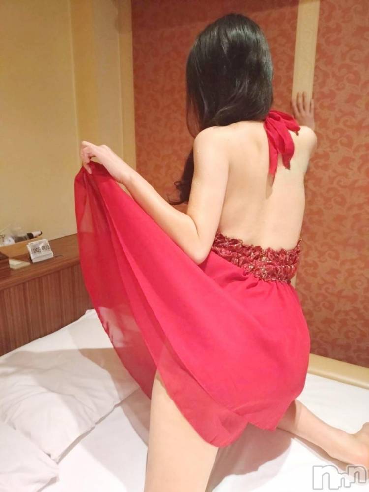 長岡手コキ長岡市総合デリヘル COLOR～デリヘル・手コキ・密着エステ～(ナガオカシソウゴウデリヘルカラー) ちひろ☆☆(38)の11月12日写メブログ「18時からお待ちしてます♡」