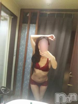 長岡デリヘル 長岡市総合デリヘル COLOR～デリヘル・手コキ・密着エステ～(ナガオカシソウゴウデリヘルカラー) ちひろ☆☆(38)の10月27日写メブログ「今夜は暇ですな～」