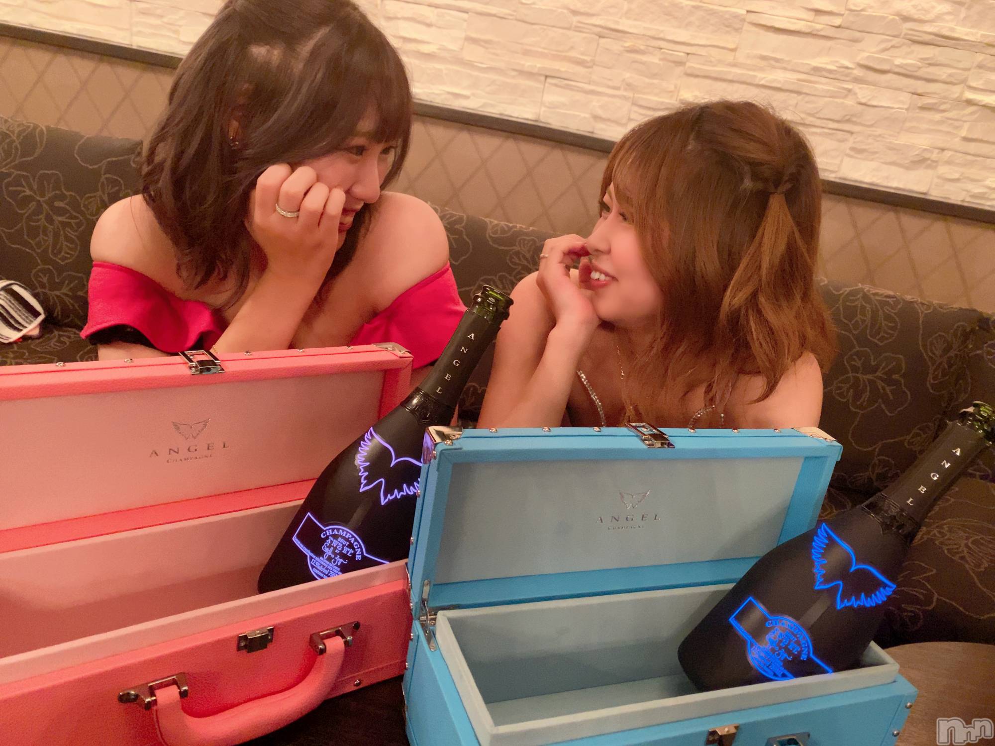 ƲХ顦K-Lounge(饦) 2021ǯ830̥֥2ͤȤ˲İ💖💙
