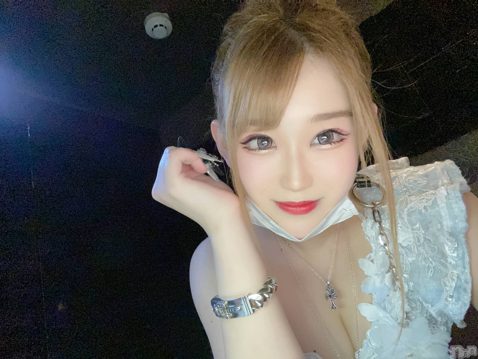ƲХ顦K-Lounge(饦) 2022ǯ617̥֥֤ʤ줿