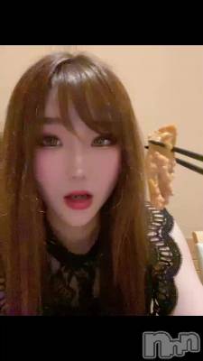 ˥