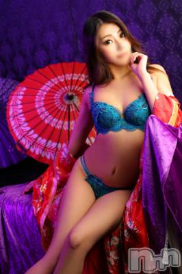 菜緒～なお～(24) 身長160cm、スリーサイズB83(C).W56.H82。新潟デリヘル 新潟 遊郭(ニイガタユウカク)在籍。