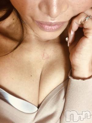 松本発デリヘル Revolution(レボリューション) 麻倉 美咲(42)の3月30日写メブログ「安曇野のホテルのお兄様☆」