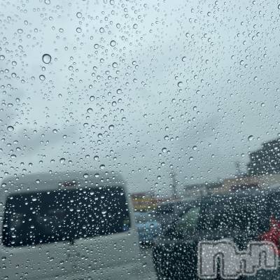 長岡デリヘル 長岡風俗出張アロママッサージ(ナガオカフウゾクシュッチョウアロママッサージ) ゆかり☆ピュアな美熟女(48)の9月18日写メブログ「雨ですね」