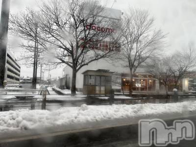 長岡デリヘル 長岡風俗出張アロママッサージ(ナガオカフウゾクシュッチョウアロママッサージ) ゆかり☆ピュアな美熟女(48)の12月19日写メブログ「長岡の雪」