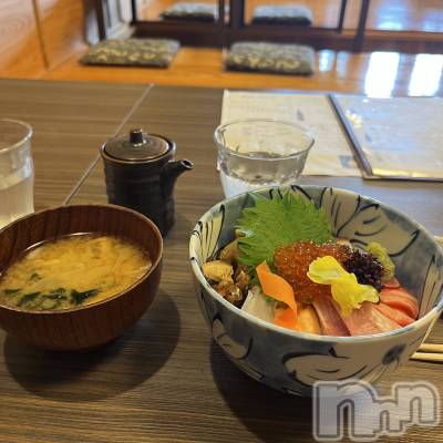 長岡デリヘル 長岡風俗出張アロママッサージ(ナガオカフウゾクシュッチョウアロママッサージ) ゆかり☆ピュアな美熟女(48)の6月5日写メブログ「ご馳走様です（╹◡╹）♡」