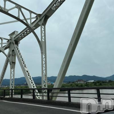 長岡デリヘル 長岡風俗出張アロママッサージ(ナガオカフウゾクシュッチョウアロママッサージ) ゆかり☆ピュアな美熟女(48)の9月15日写メブログ「お疲れ様です(^^)」