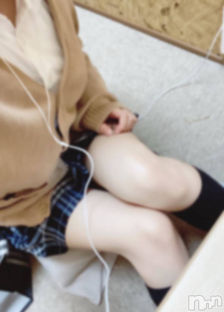 新潟手コキsleepy girl(スリーピーガール) ねむちゃん(22)の12月11日写メブログ「こんにちは！」