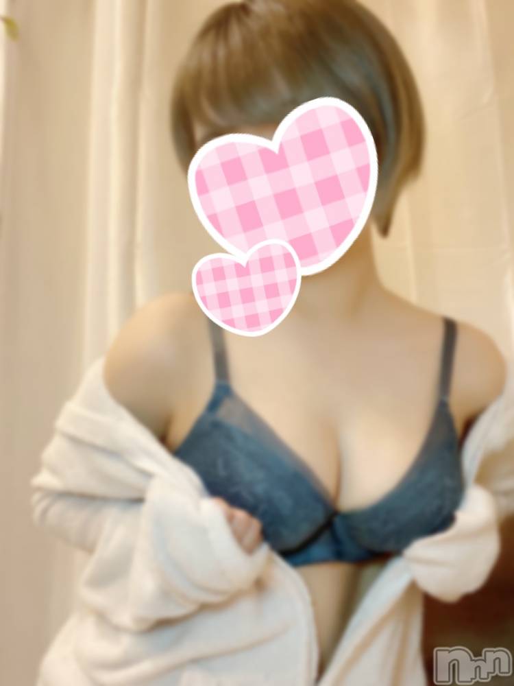 新潟手コキsleepy girl(スリーピーガール) ねむちゃん(22)の10月26日写メブログ「おれい」