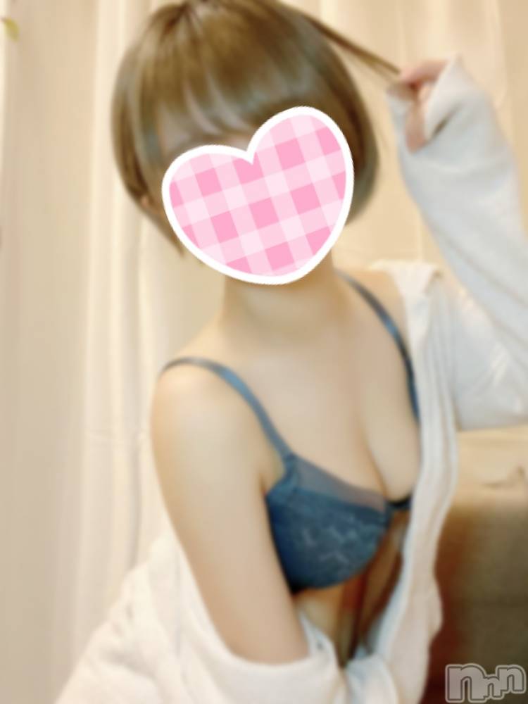 新潟手コキsleepy girl(スリーピーガール) ねむちゃん(22)の10月28日写メブログ「今日！」