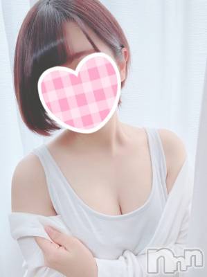 ねむちゃん(20) 身長153cm、スリーサイズB88(F).W55.H84。新潟手コキ sleepy girl(スリーピーガール)在籍。