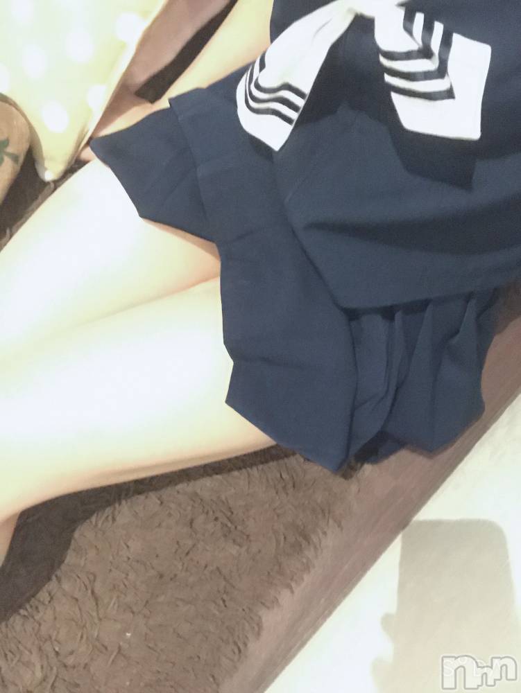 長岡デリヘル純・無垢(ジュンムク) なづな☆(19)の4月4日写メブログ「出勤してます～♡」