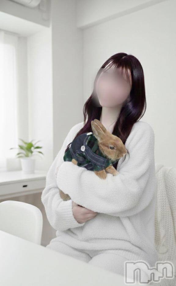 新潟デリヘルGRACE　新潟(グレース　ニイガタ) 久保(28)の2月1日写メブログ「お家時間🏠🐇🤍𓈒𓏸」
