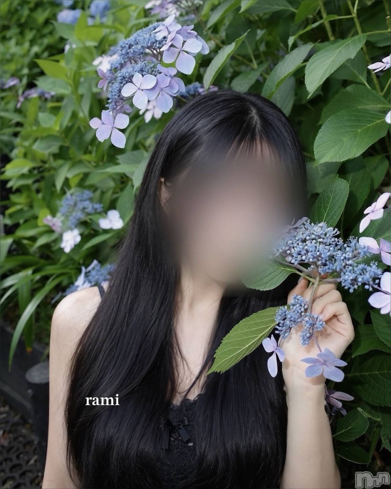 三条デリヘルLady-出稼ぎ0！地域密着デリヘル-(レディー)らみ★天然美巨乳(25)の2026年7月6日写メブログ「眠気に勝てません🥺🥺」