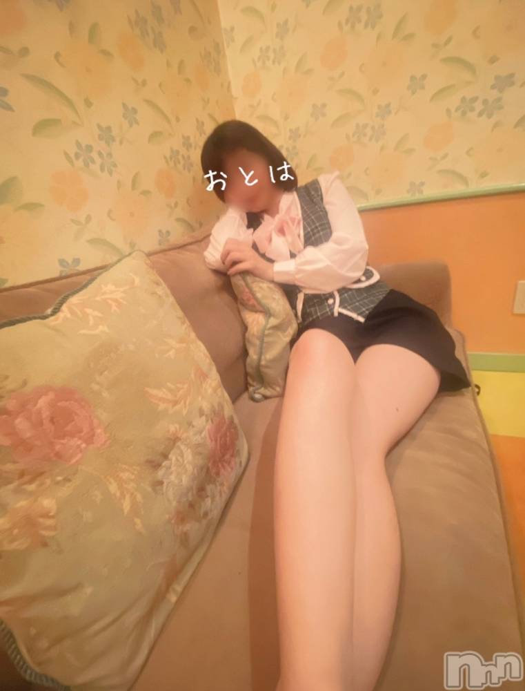 三条デリヘルコスプレ専門店　BLUE MOON(ブルームーン) ふわふわ系美少女＃おとは(23)の10月13日写メブログ「金曜日はおとはっちと♡」